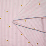 Coton tissé teint brodé marguerite fond rayé blanc et rose