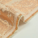 Brocart lamé rose rococo fond blush